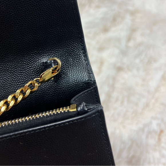 YSL Kate Tassel Wallet on Chain - Picture 6 of 8
